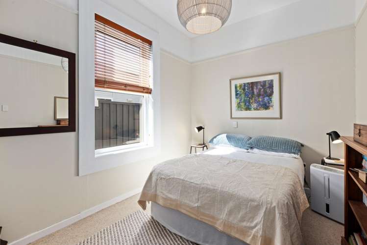 39 Marine Parade Seatoun_14