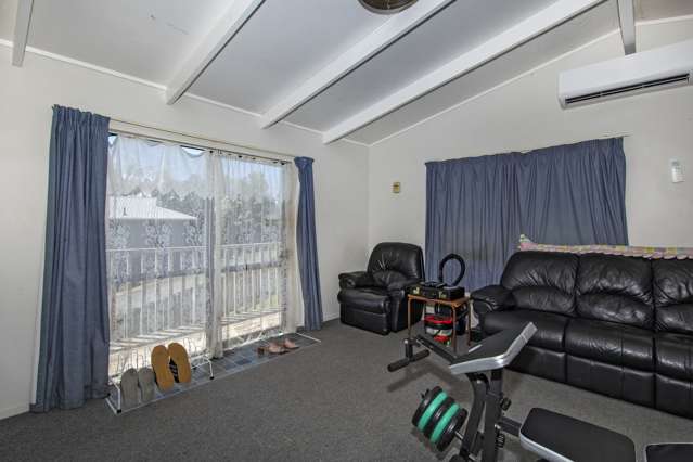 22 Tikorangi Place Morningside_4