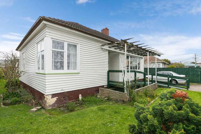 369 Waiwhetu Road Fairfield_2