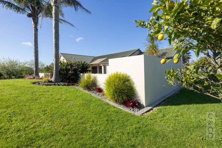 1224 State Highway 16 Waimauku_35