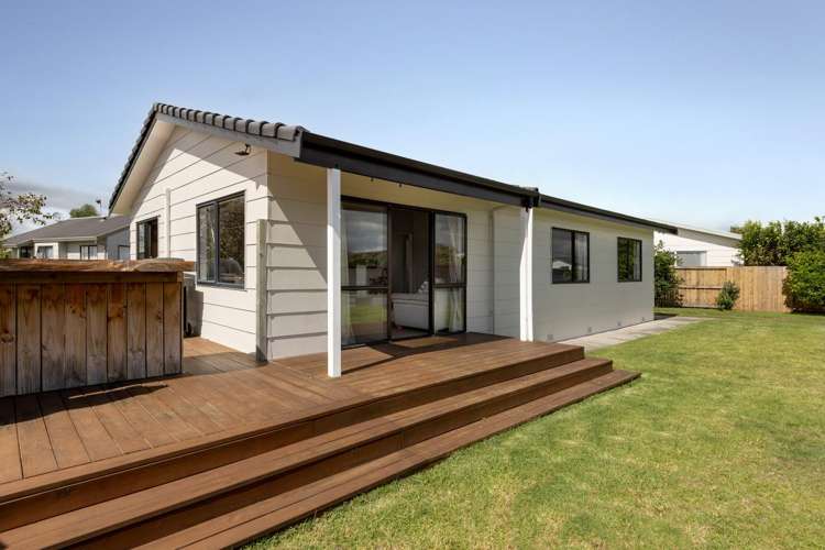 17 Opal Drive Papamoa Beach_21