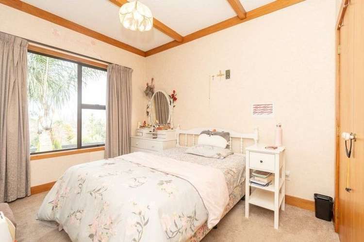 802 Tuhikaramea Road Ngahinapouri_15