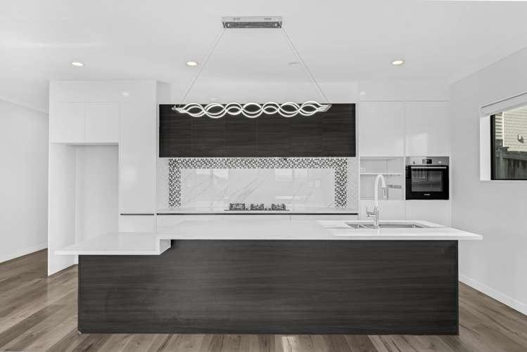 19 Gospel Heights Flat Bush_2