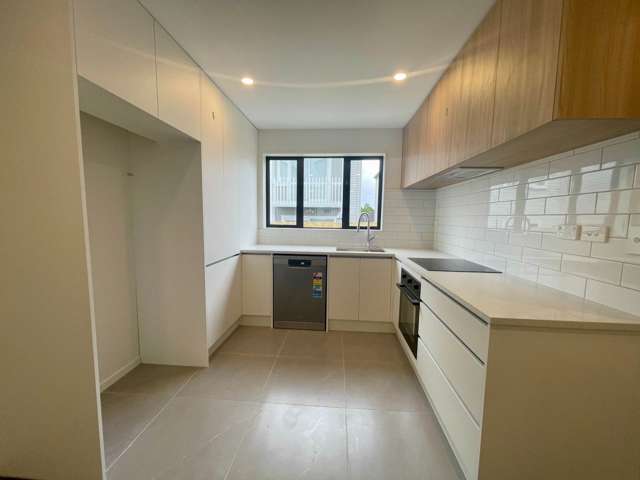 4/15 Holland Avenue Pt England_2