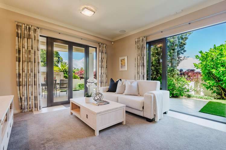 136 Lake Crescent Hamilton Lake_22