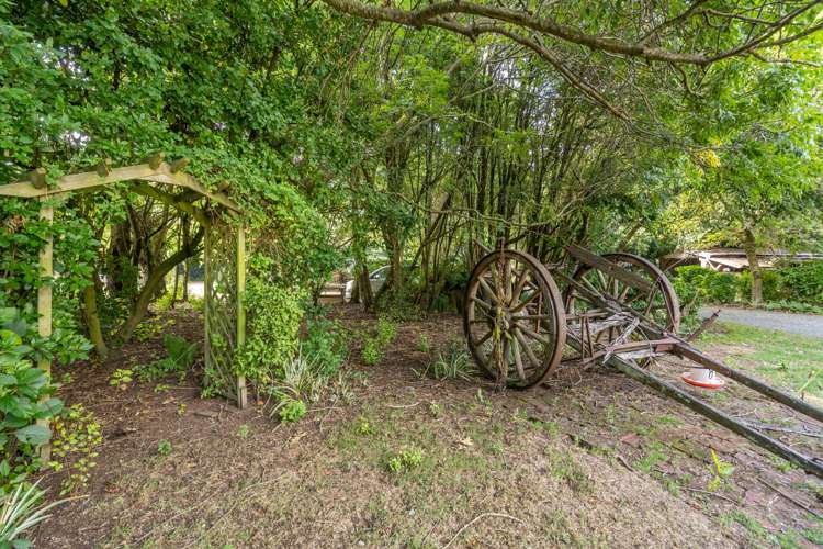 286 Bay Road West Plains_44