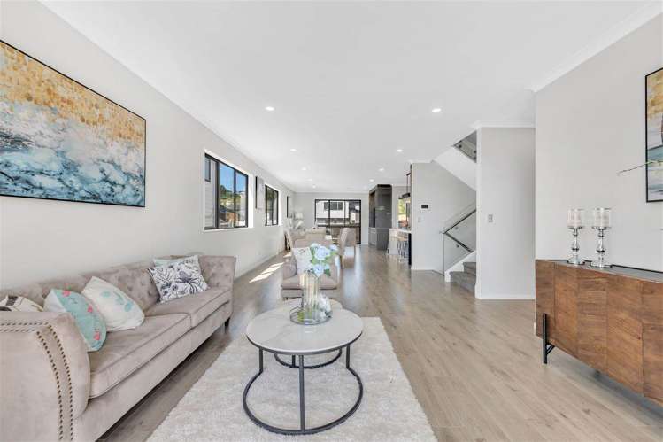 4 Glann Lane Flat Bush_19