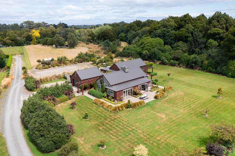 120 Myross Road Myross Bush_50