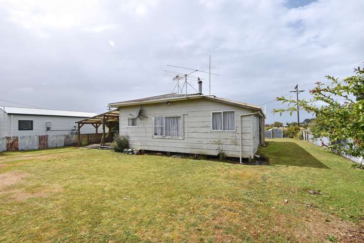 16 Leader Street Riverton_15