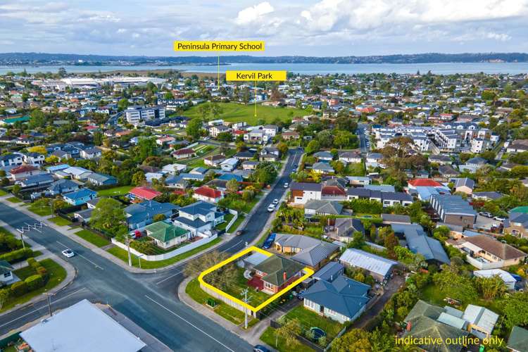 38 Neil Avenue Te Atatu Peninsula_17