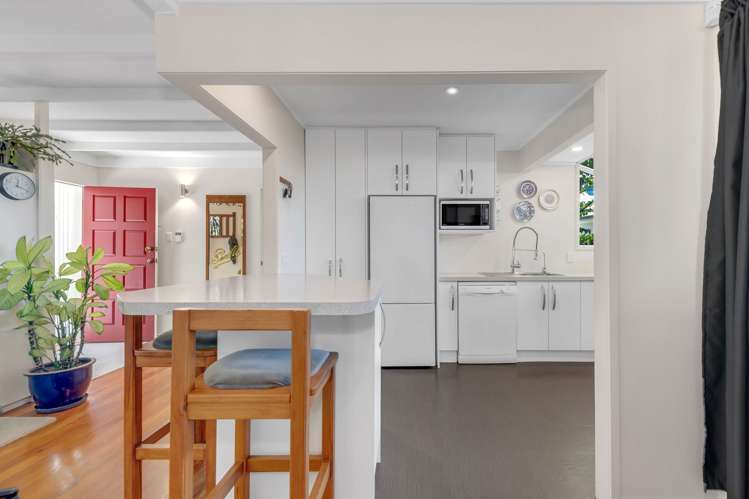 6 Ellison Place Pakuranga Heights_5