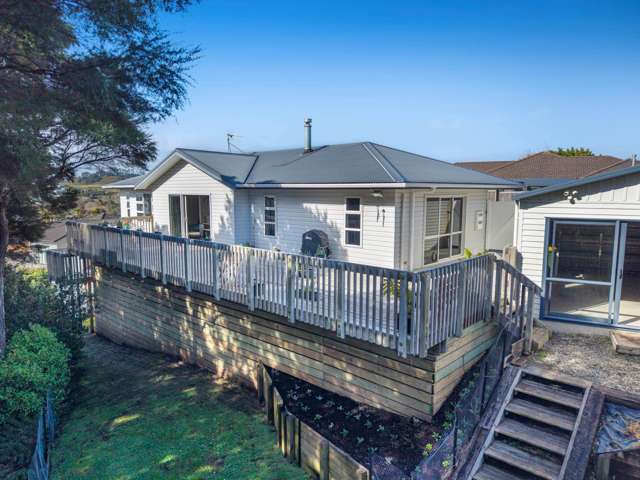 11 Gavinike Place Waimauku_2