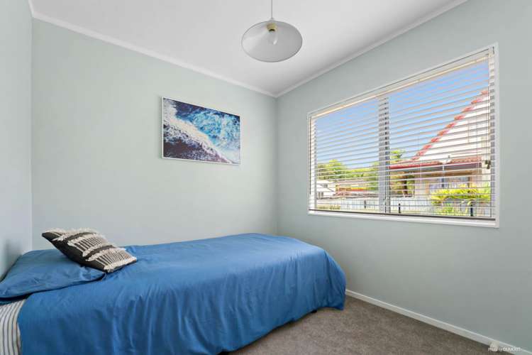 2/109 Wattle Farm Road Wattle Downs_15