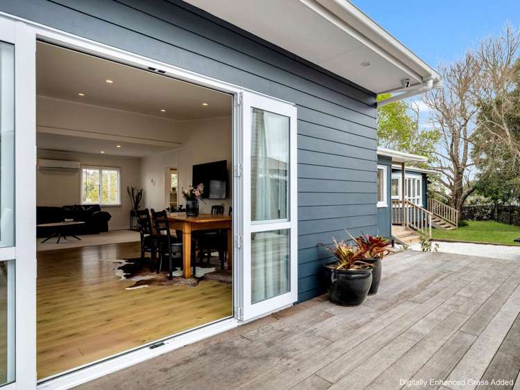 1 Melia Place Stanmore Bay_2