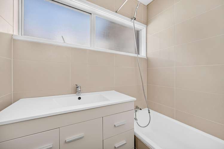 115 Queenstown Road Onehunga_15