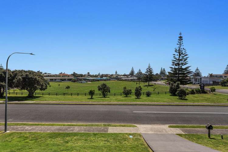 3 Meadow Vale Coastlands_22