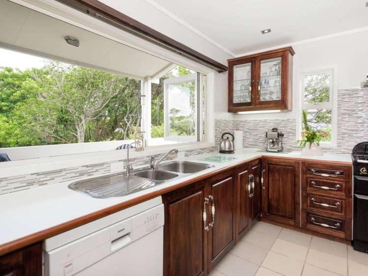 249b State Highway 12 Omapere_14