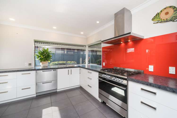 108 John F Kennedy Drive Milson_1