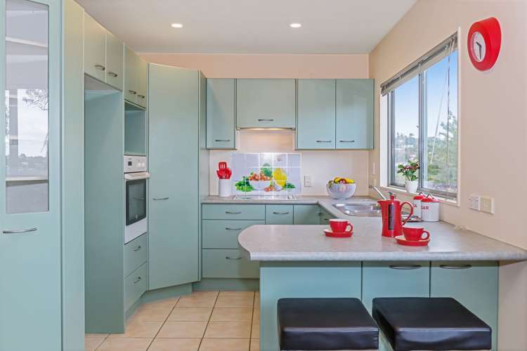 2/115 Arran Road Browns Bay_2