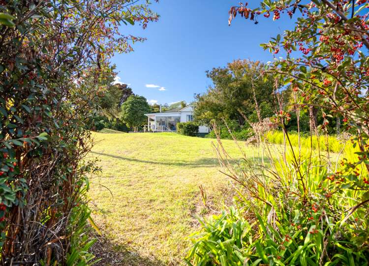 6 Tirairaka Terrace Russell Surrounds_34