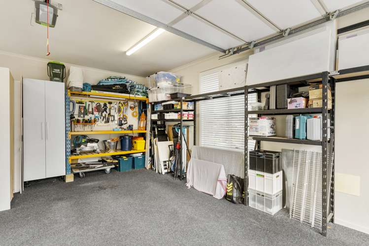 15 Waldorf Crescent Orewa_19