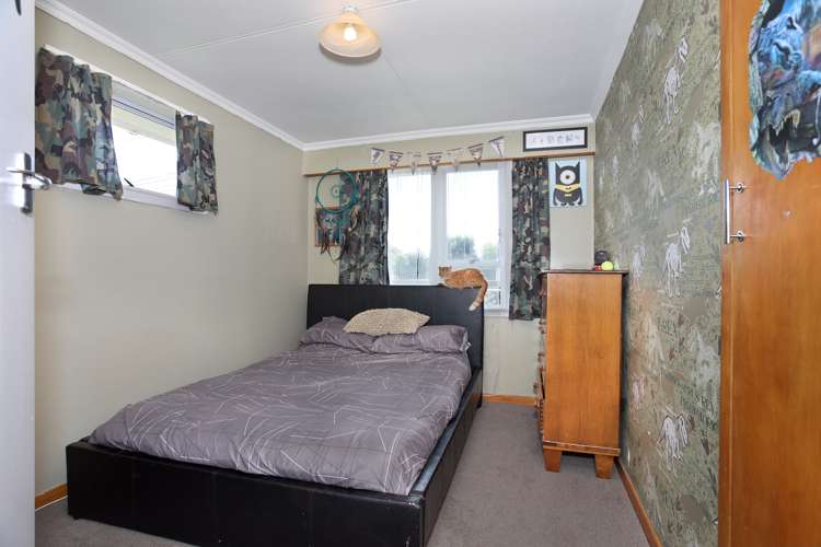 81 Bridge Street Bulls_7