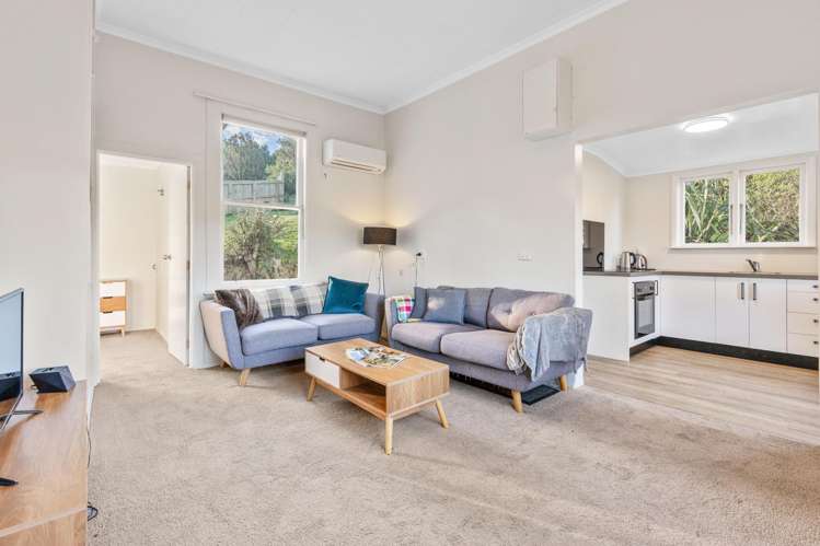 1 Luss Road Company Bay_3