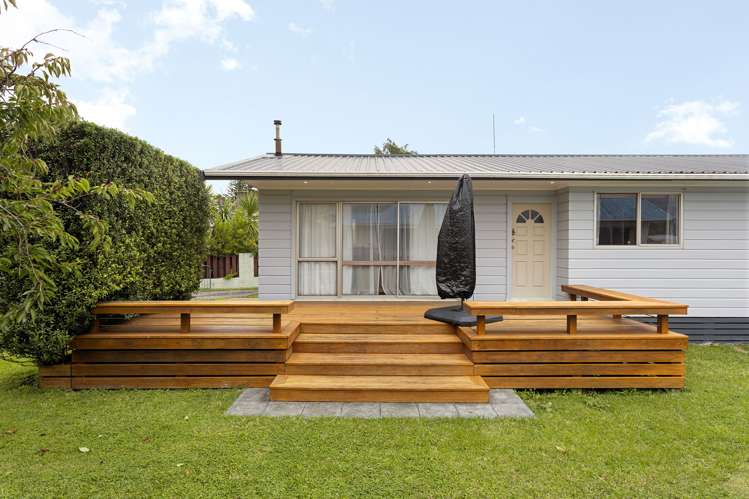 16 Fiona Place Dinsdale_12