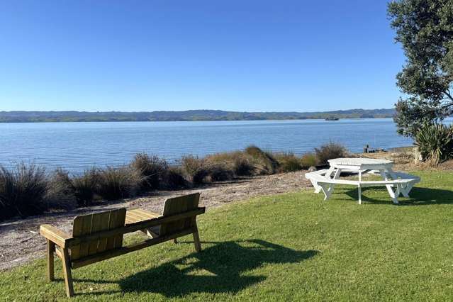 253 Pouewe Street Kawhia_2