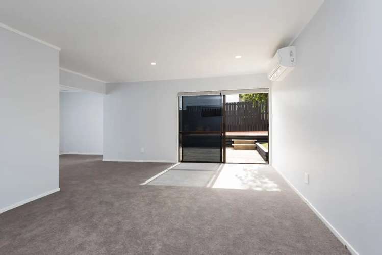 1/10 Aronia Way Goodwood Heights_2