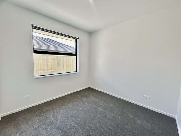 23 Longore Way 11103_13