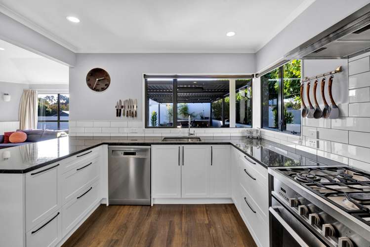 84 Dorset Avenue Lynmouth_4