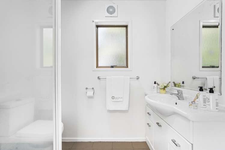 8 Lynngate Place Hillcrest_8