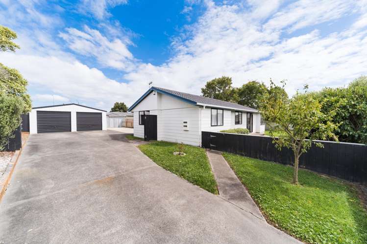 30 Peppertree Glade Kelvin Grove_0
