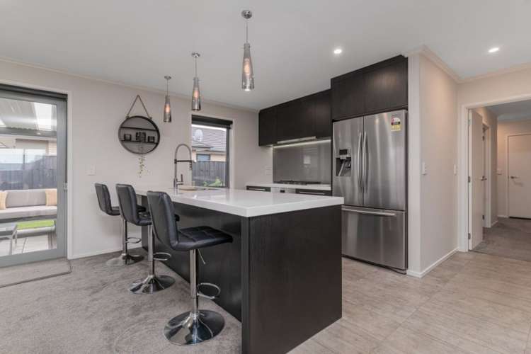 91 Sunline Avenue Lincoln_4