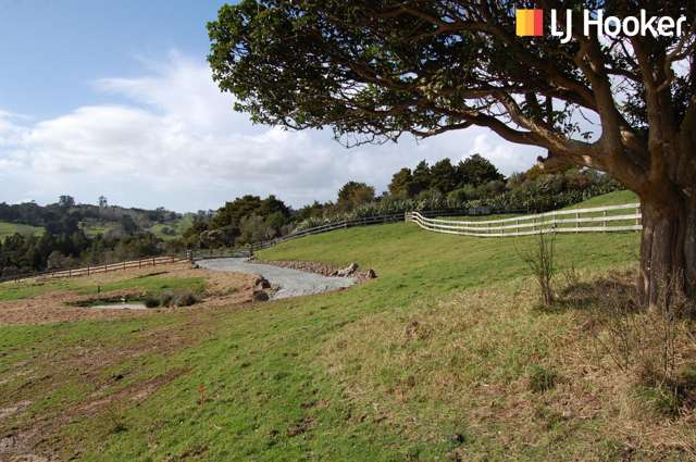 PURIRI - POND - VIEWS