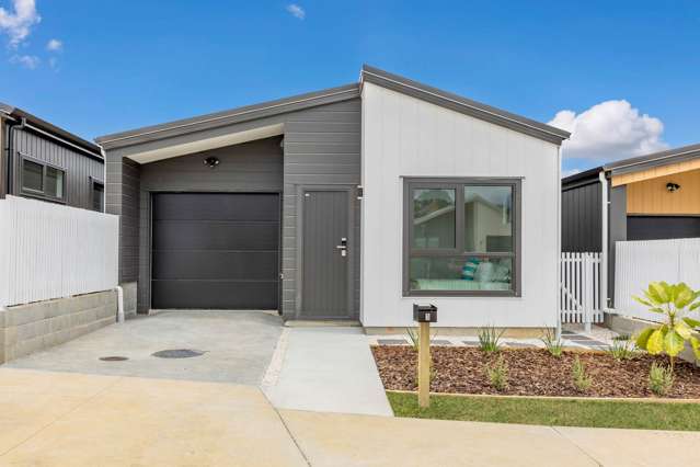 Stylish New Build Gem – Move-In Ready