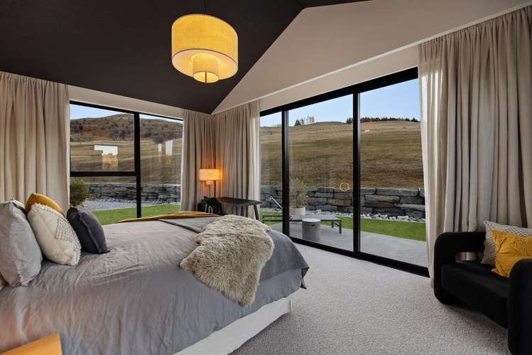 38 Station Rise Dalefield_13