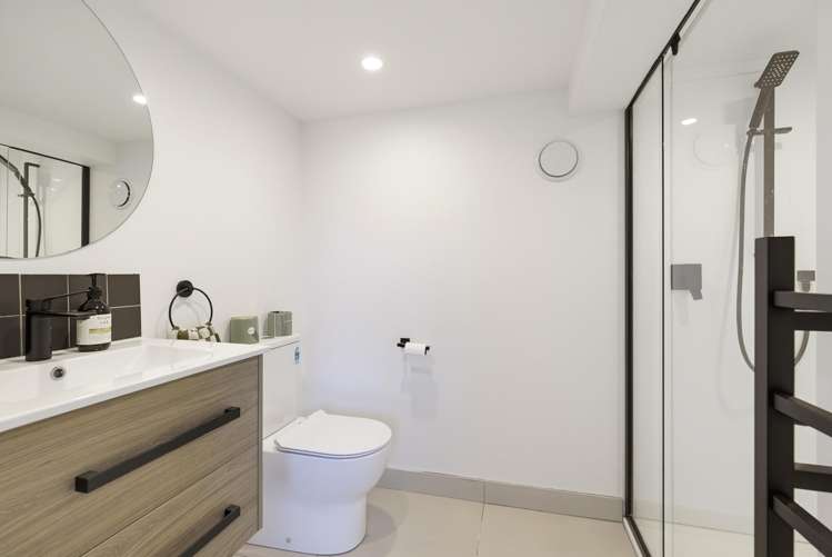 13 Burwah Street Berhampore_34