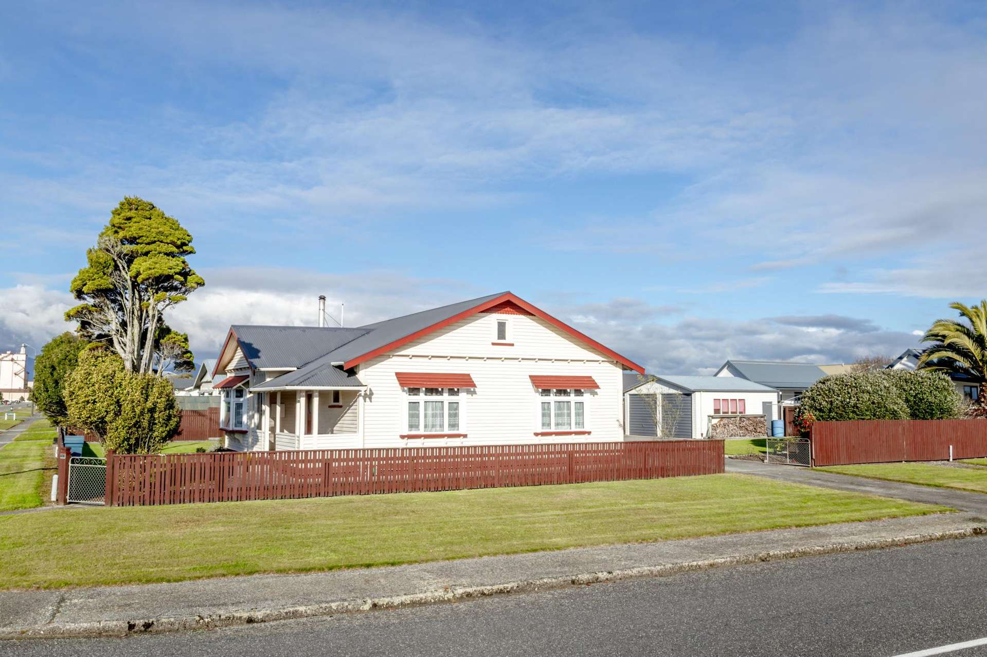 141 Weld Street Hokitika_0