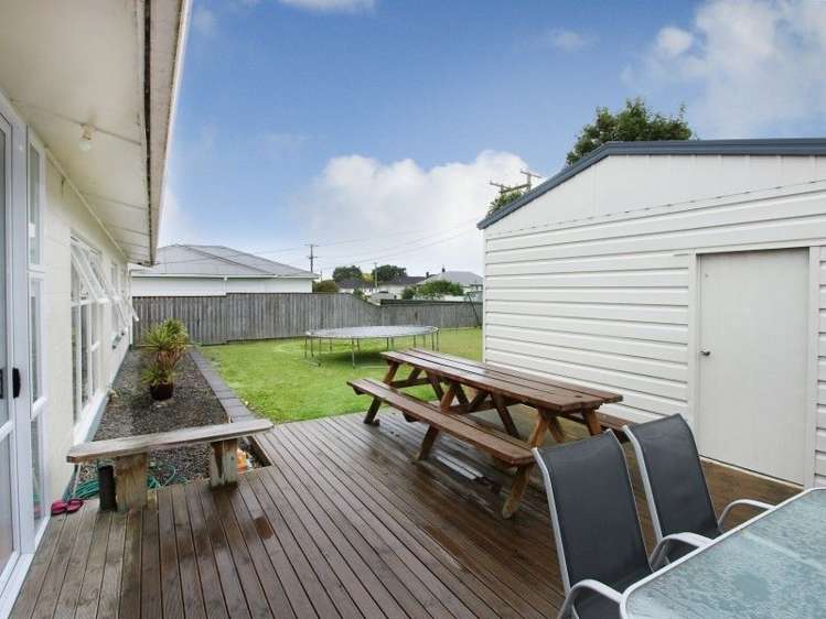 25 Poole Street Feilding_14