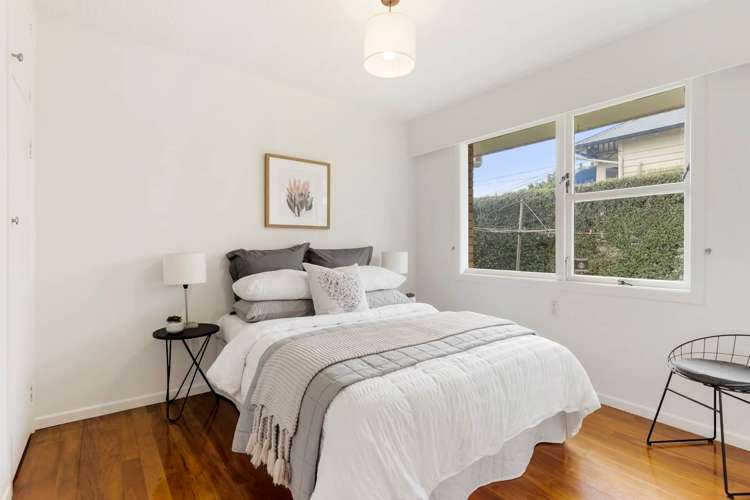 2/4 Shackleton Road Mount Eden_10