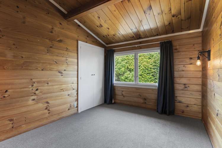 22 Hinemoa Avenue Taupo_14