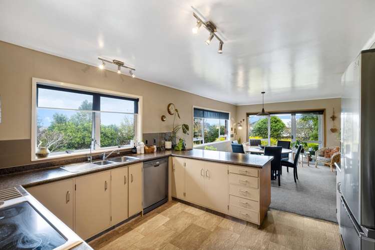 16 Burgess Street Te Aroha_8