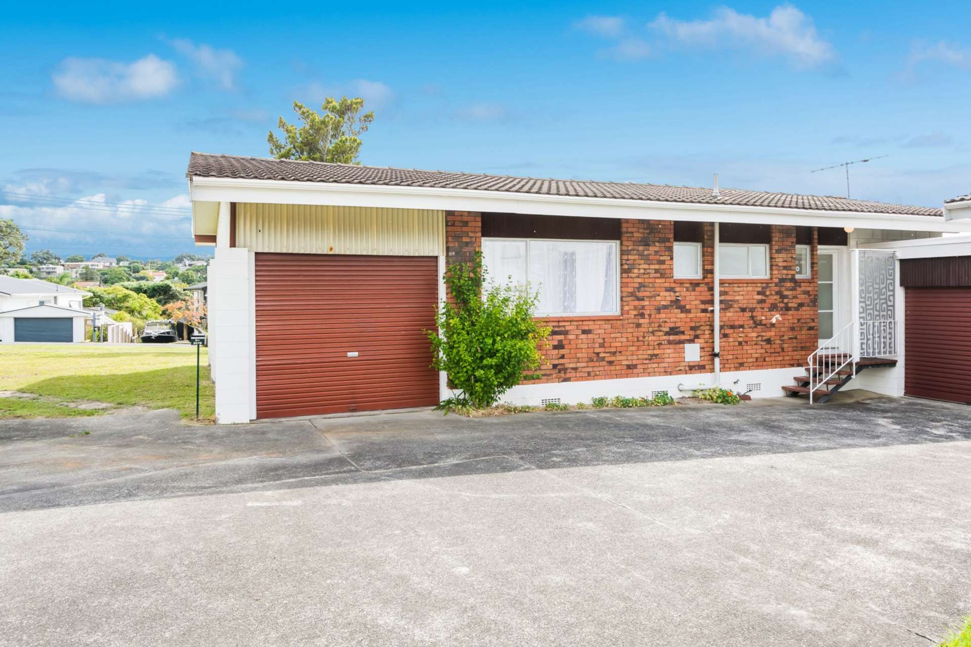 2/957b Beach Road Torbay_0