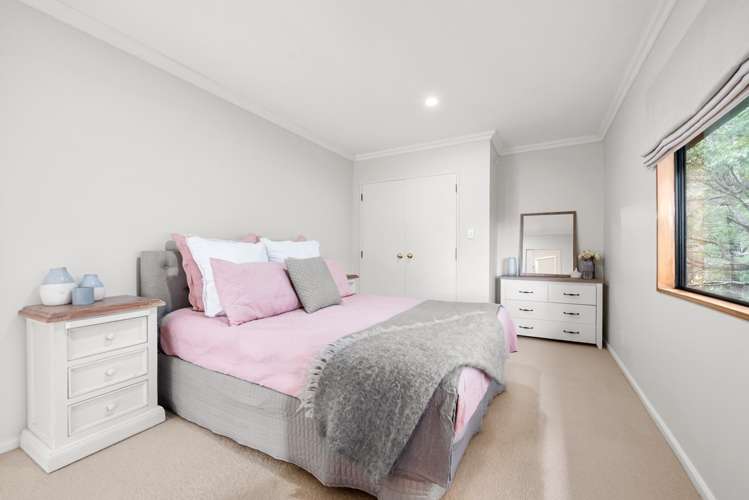 3 Roseveare Grove Te Marua_15