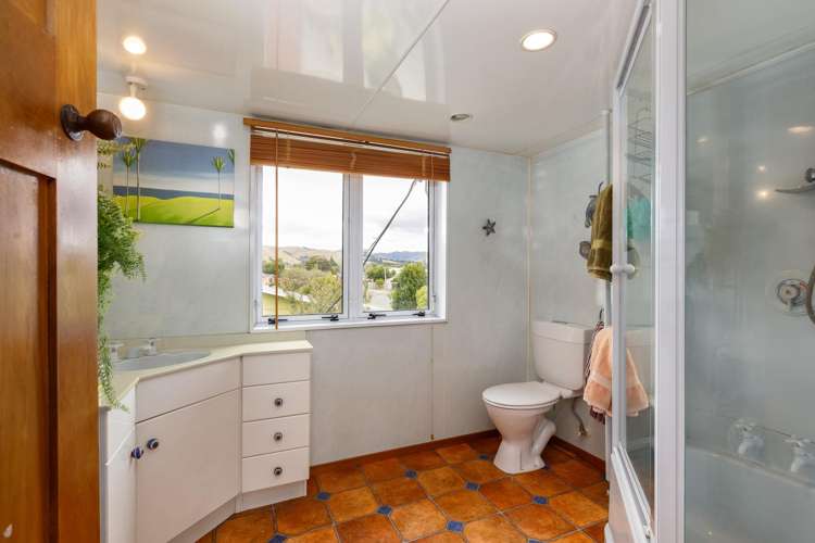 1 Brian Bary Street Redwoodtown_17