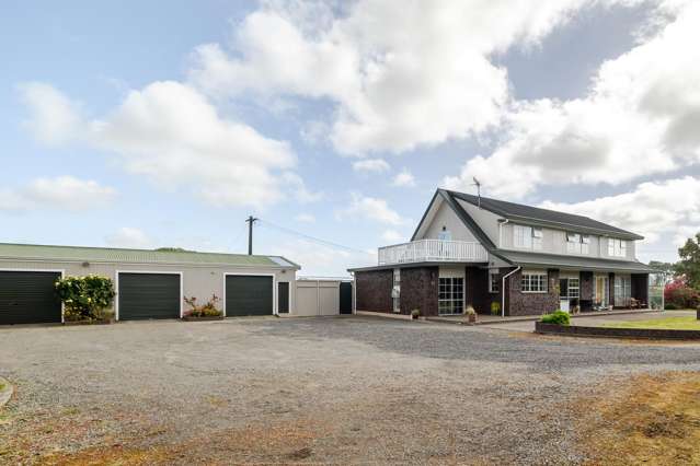 Family Living, Country Charm, Exceptional Sheds!