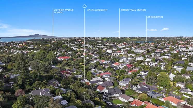 37 Leys Crescent Remuera_19