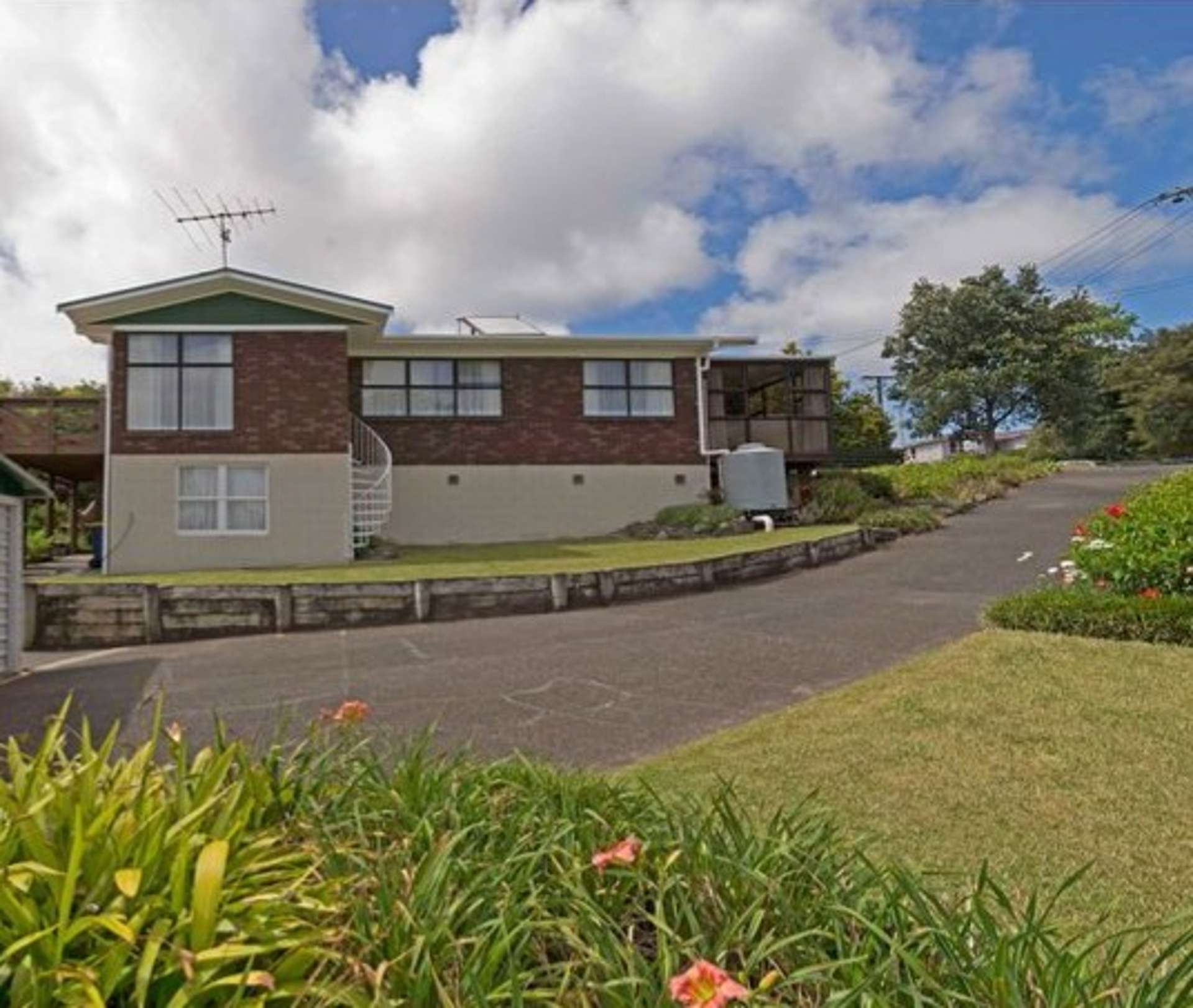 23 Robert Burke Place Henderson_0